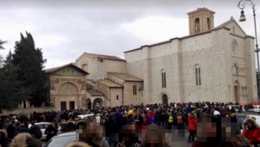 Evacuazione scuola Perugia