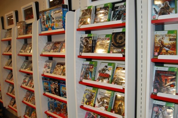 Mondo Games! Videogiochi, Modellismo, Accessori. Tutto per conquistare grandi e bambini – FOTO TO