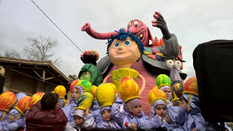 Carnevale dei Ragazzi, a Sant’Eraclio buona affluenza per il primo Corso mascherato