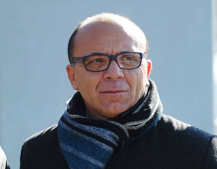 Città di Foligno, già finita l’era Nuccilli | Presidente consegna titolo al sindaco