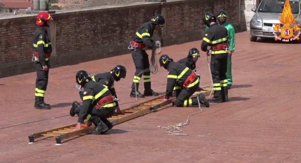 Gubbio, nuova sede dei vigili del fuoco | L’inaugurazione – VIDEO