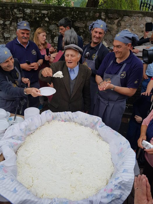 Fior di Cacio, a Vallo di Nera torna la festa della tradizione