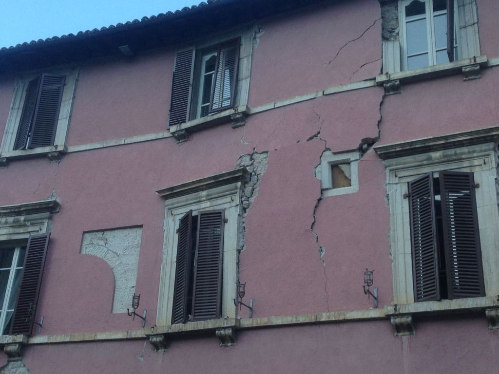 Terremoto, richieste per verifiche di agibilità scadono il 16 gennaio