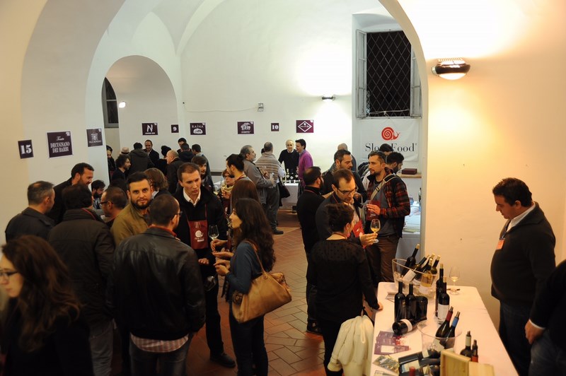 A Foligno, sabato 12 novembre, una giornata per degustare i vini di 56 cantine umbre