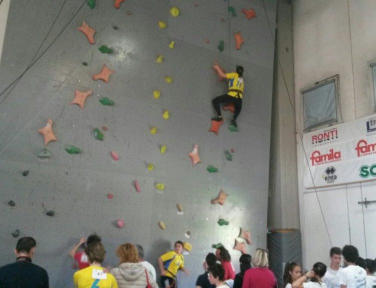 Gli studenti incontrano Gabriele Scorsolini, il ragazzo non vedente che scalerà l’Everest