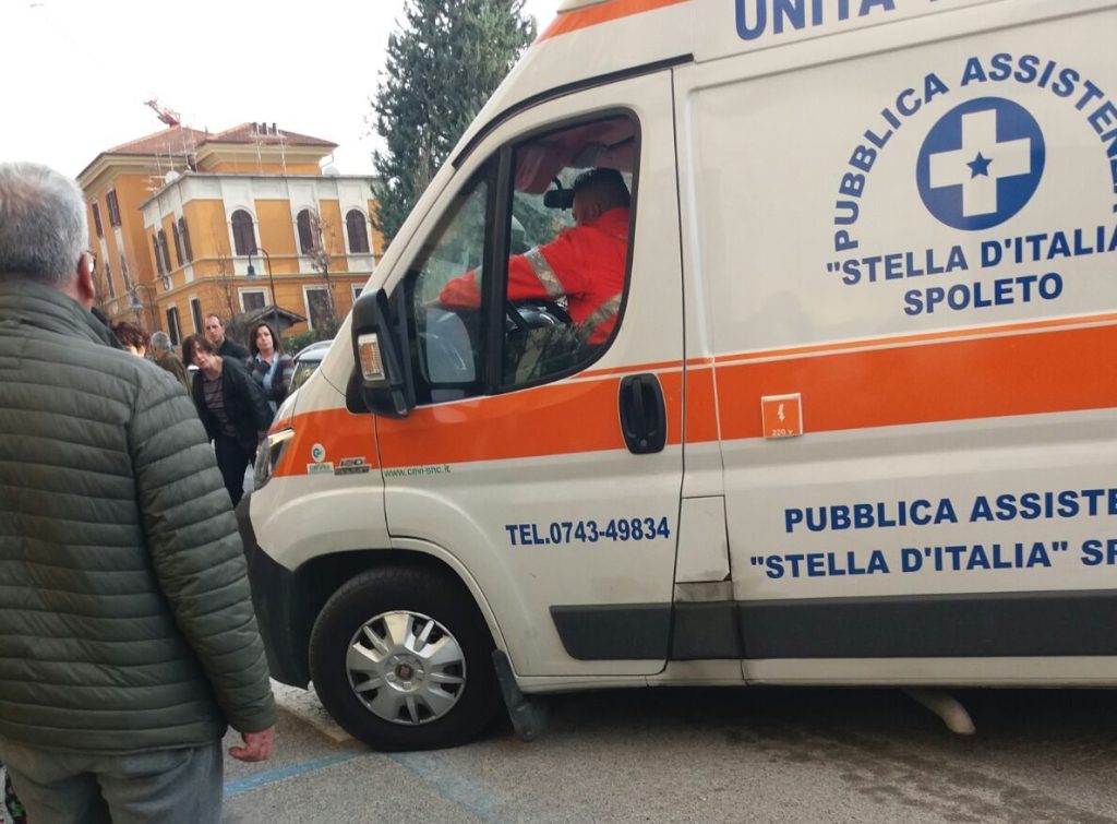 Galleria Valnerina chiude tra le polemiche, a Scheggino postazione temporanea 118