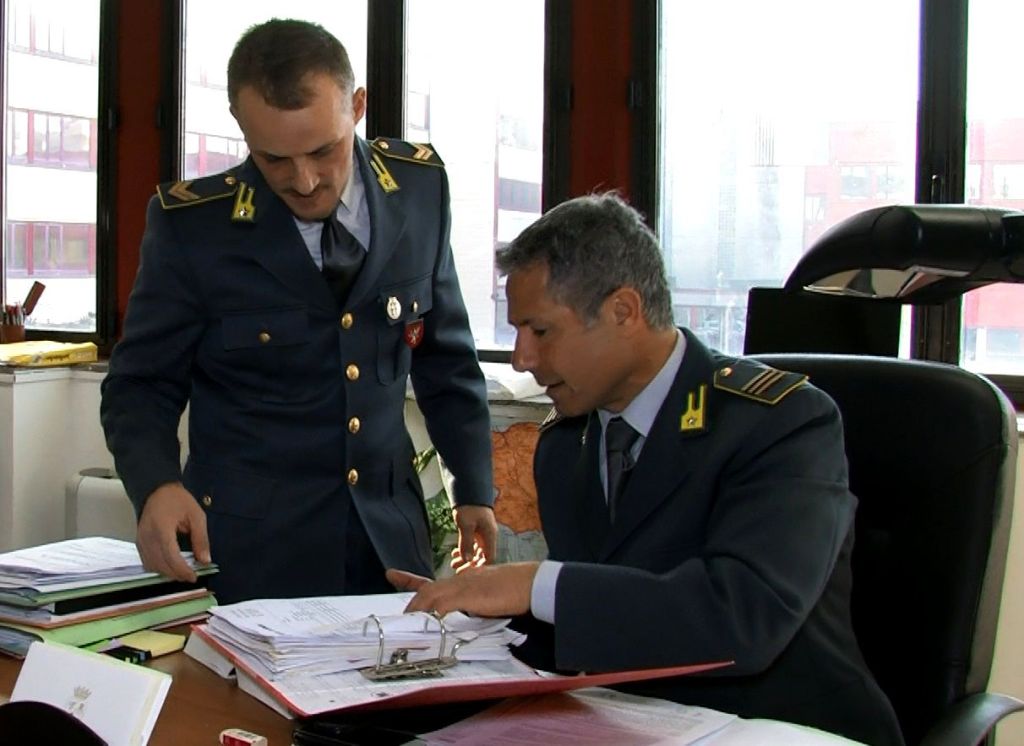 Terni, Finanza scopre maxi truffa su fondi europei e nazionali | 10 denunce e 5 milioni sequestrati