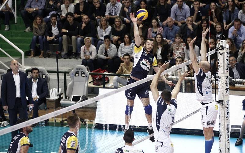 Svanisce il sogno della SuperLega per la Monini Marconi, sconfitta per 3-1 dal Siena