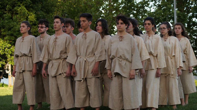 All’isola Polvese i ragazzi della Fiadda Umbria mettono in scena “Ritorno ad Itaca”