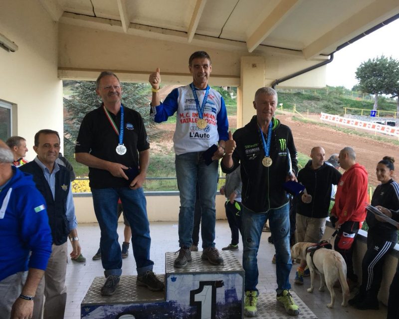 Il tifernate Mauro Morvidoni terzo nel campionato italiano di cross per moto d’epoca