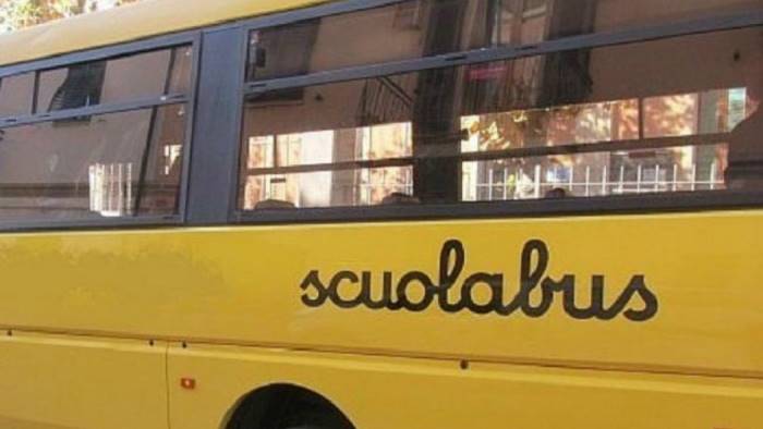 scuolabus trasporto scolastico
