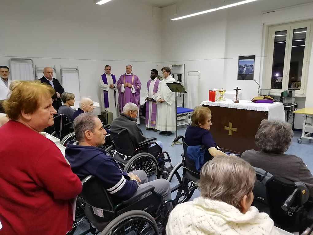 Mons. Boccardo celebra Messa per il Natale alla Struttura di Riabilitazione di Trevi | Tutte le celebrazioni