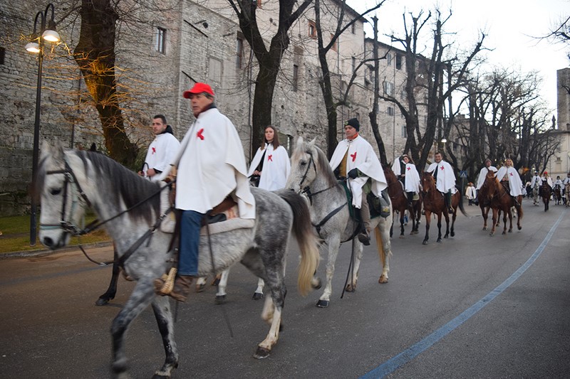 San Ponziano, torna la processione dei cavalieri: il programma