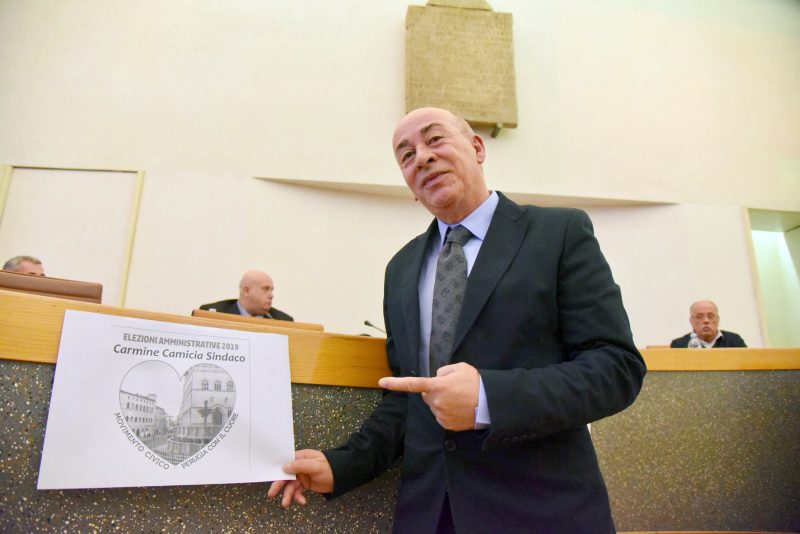 Elezioni, Camicia batte tutti sul tempo: la lista