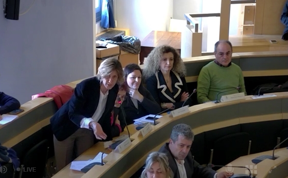 Covid-19, prosegue il dialogo a distanza su “fase2” tra opposizioni e sindaco deAugustinis