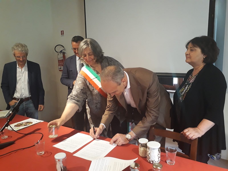 Ok alla Casa dei Semi, primo atto di Fior di Cacio