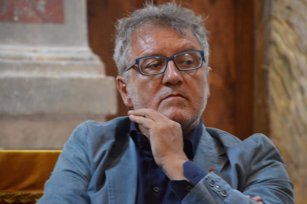 Regione, Walter Orlandi accetta di cambiare ufficio