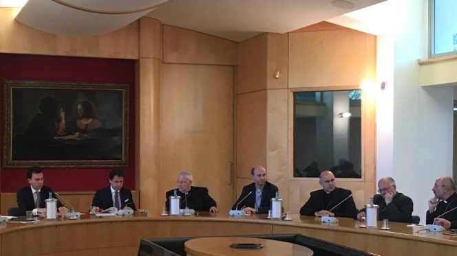 Ricostruzione, fondi per 600 chiese | Vertice tra premier Conte e vescovi