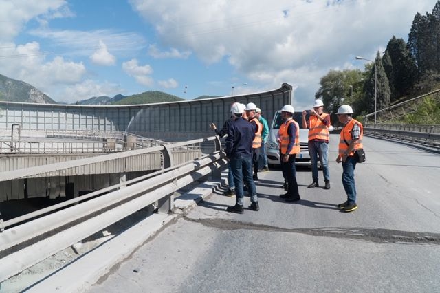 Ast Terni, sindaco Latini e abitanti di Prisciano in visita allo stabilimento