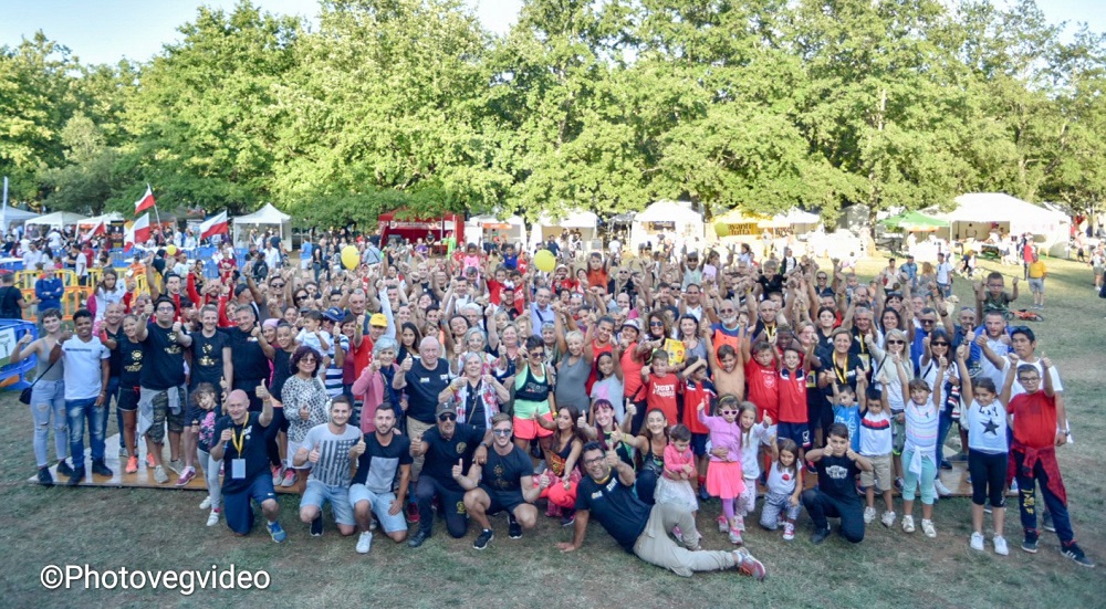 In 7mila con le scarpette nel segno di Leo LE FOTO