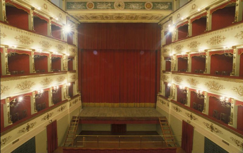 Presentata la Stagione di Prosa 2019/2020 del Teatro Comunale “Luca Ronconi” | Programma