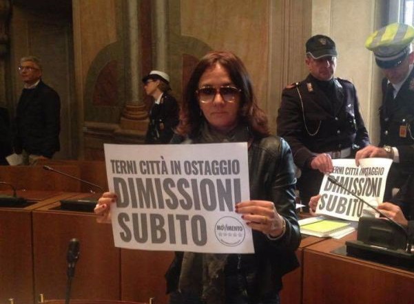 Terni, FdI ‘guadagna’ un posto in Commissione | Braghiroli (ex M5S) per Angeletti