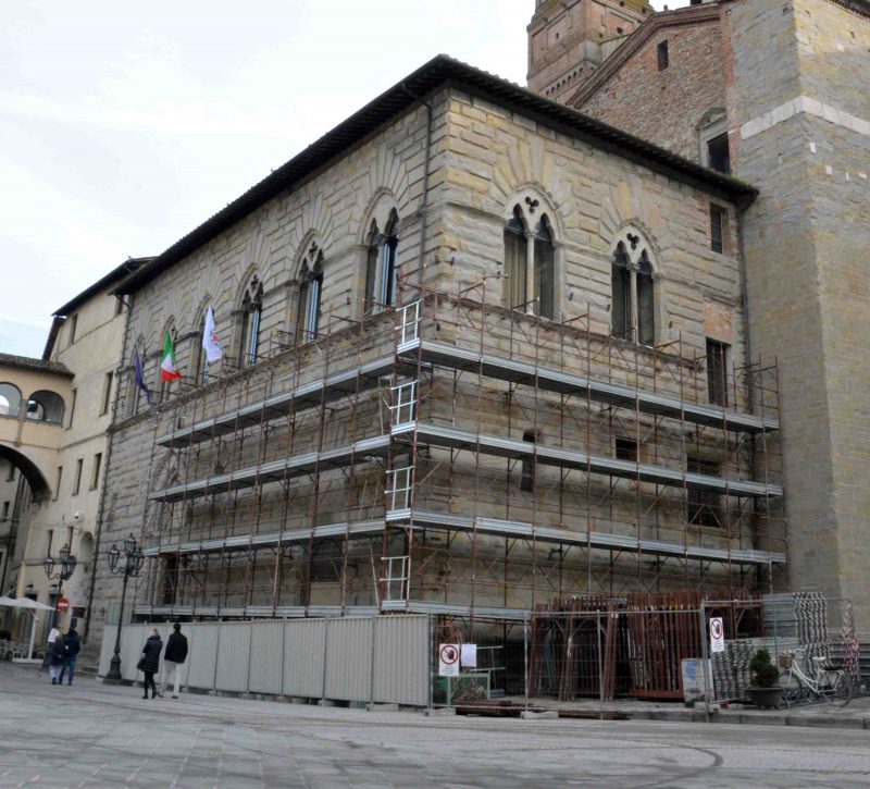 Spunta cantiere intorno al Palazzo comunale, al via lavori di efficientamento energetico