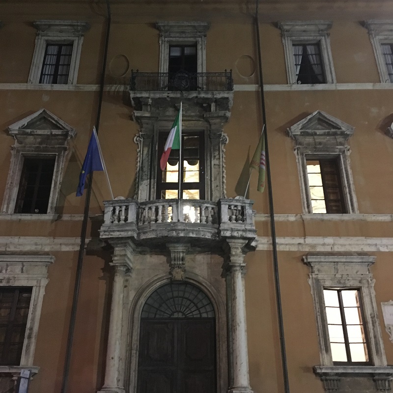 Palazzo Donini risiko bancario