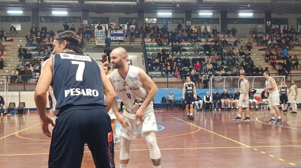 Basket UBS Foligno, la Lucky Wind batte Pesaro ed è leader della C Gold
