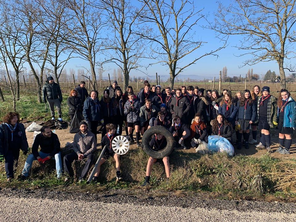 Il “Movimento dello Sconforto Generale” ripulisce Sterpete, trovati anche oggetti rubati