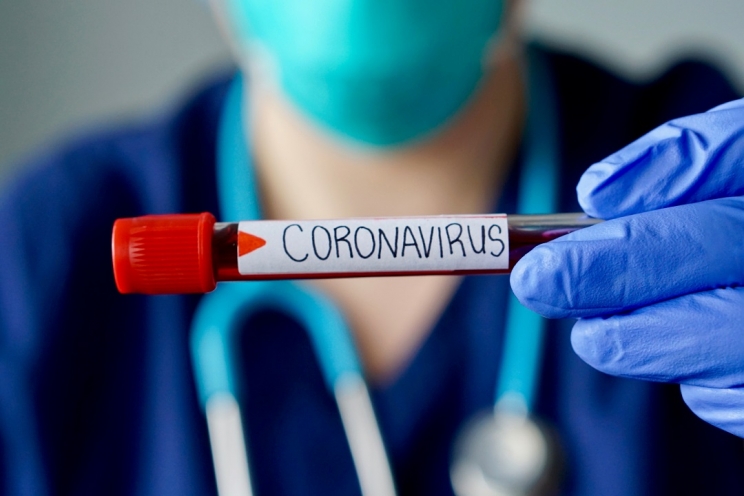 coronavirus covid castello famiglia