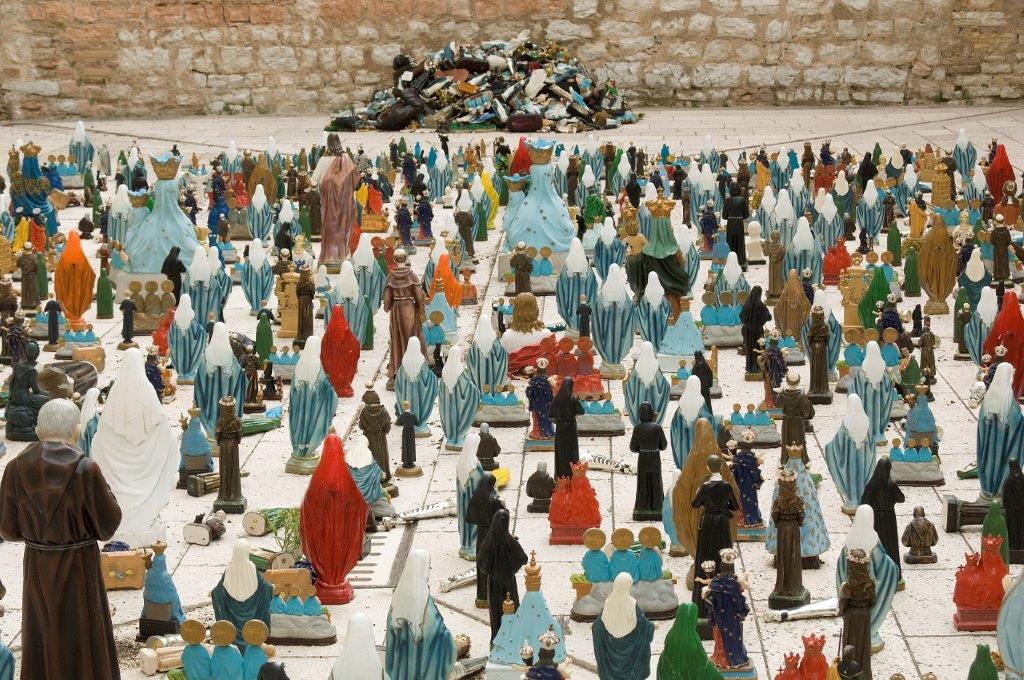 Piergiuseppe Pesce e le sue 2500 sculture, opera d’arte da Guinness a San Francesco