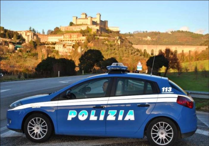 Droga, la Polizia arresta due spacciatori fuori sede