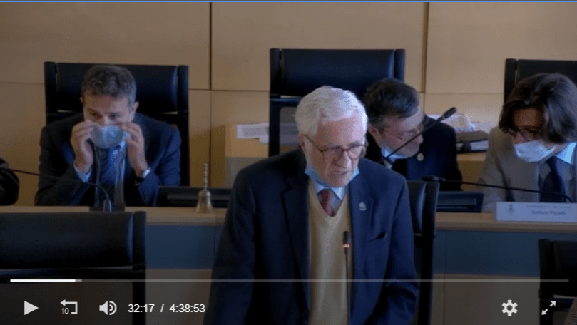 Comune Spoleto, alla conferenza stampa di fine anno il sindaco la butta in filosofia | E cita Confucio