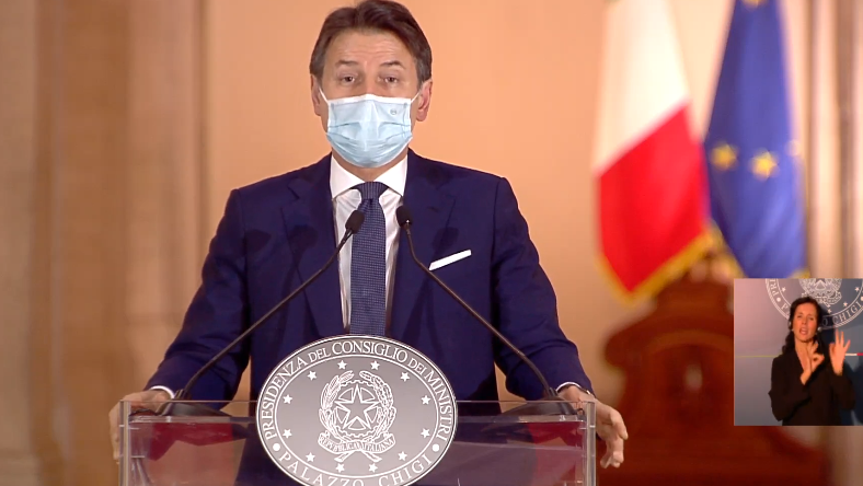 Natale e Capodanno, nuove regole anti Covid sugli spostamenti tra comuni