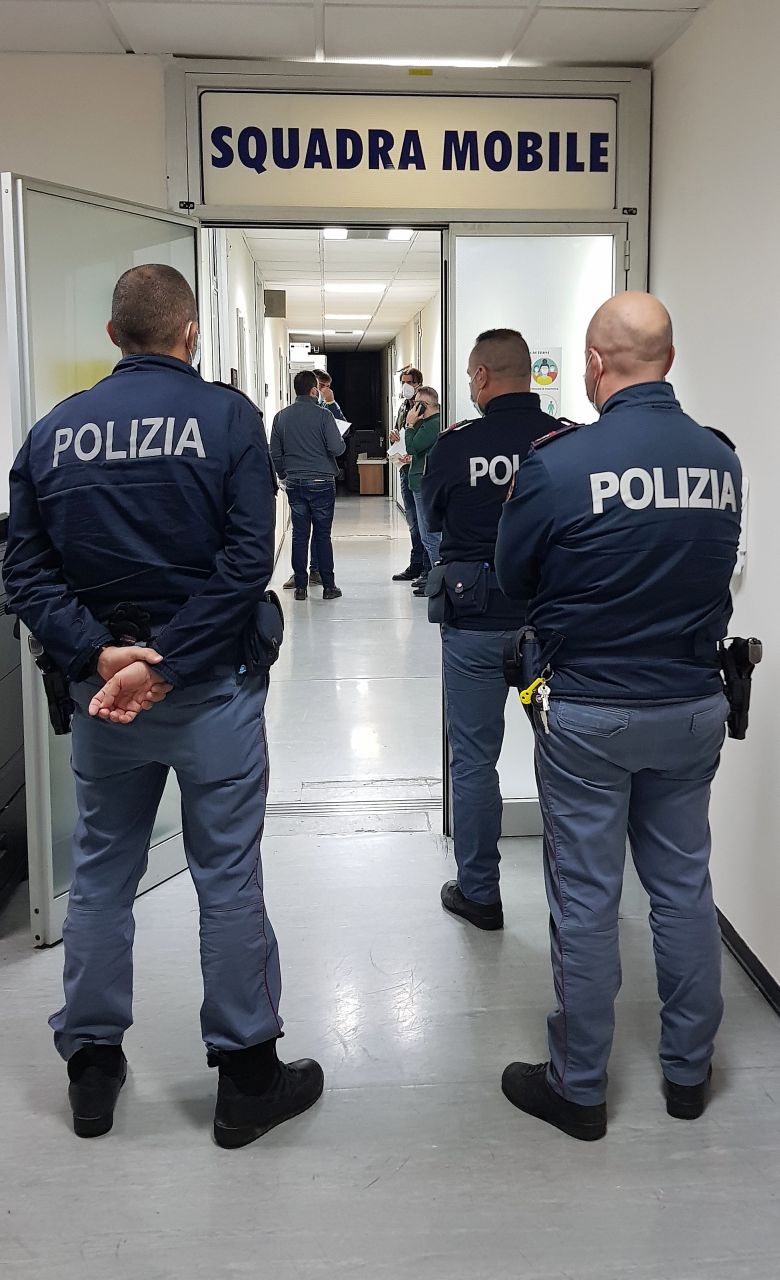 Operazione “Doña Claudia” a Terni, 4 arresti per sfruttamento e favoreggiamento della prostituzione