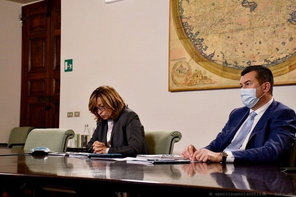 Società partecipate a guinzaglio: meno costi, mission coerenti o si taglia