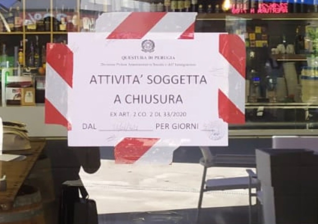 Balli proibiti, la polizia chiude noto locale