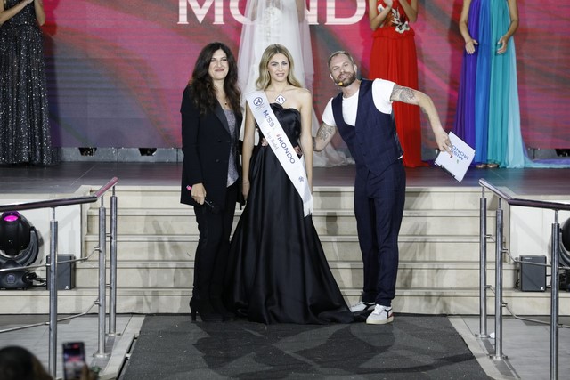 Miss Mondo Italia fascia top model a Giaele Sbattella