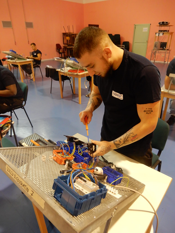 Reinserimento detenuti, con “Argo” 72 allievi del carcere di Perugia coinvolti in 5 percorsi formativi