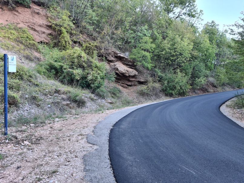 Provincia Perugia completa manutenzione straordinaria nel tratto San Giovanni di Spello-Armenzano