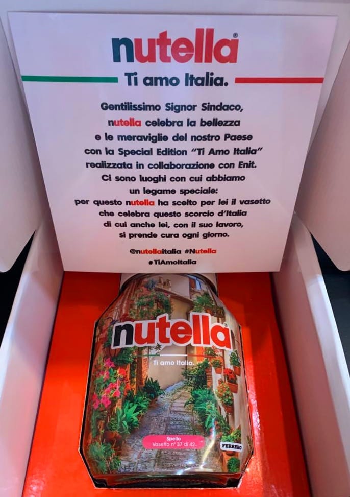 Nutella “Ti Amo Italia”, sui vasetti anche Spello