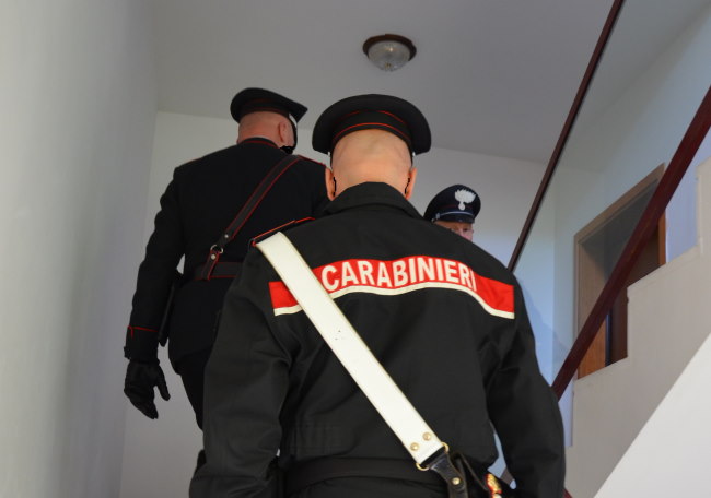 carabinier accoltellato