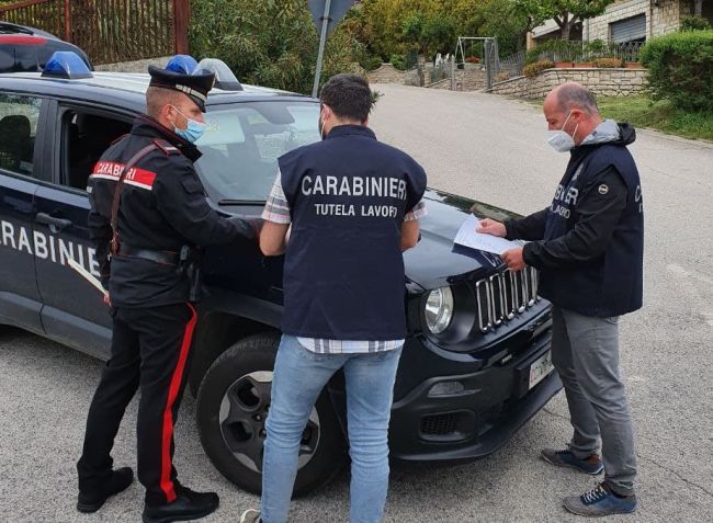 Sicurezza sul lavoro ‘dimenticata’, stangata e denuncia per titolare di un negozio