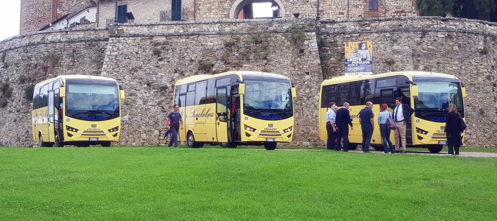 Ecco gli 8 nuovi scuolabus per Castiglione del Lago