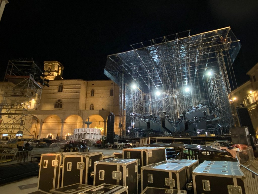 Capodanno Rai: come assistere al concertone gratis, anticipazioni sul programma e i limiti in centro