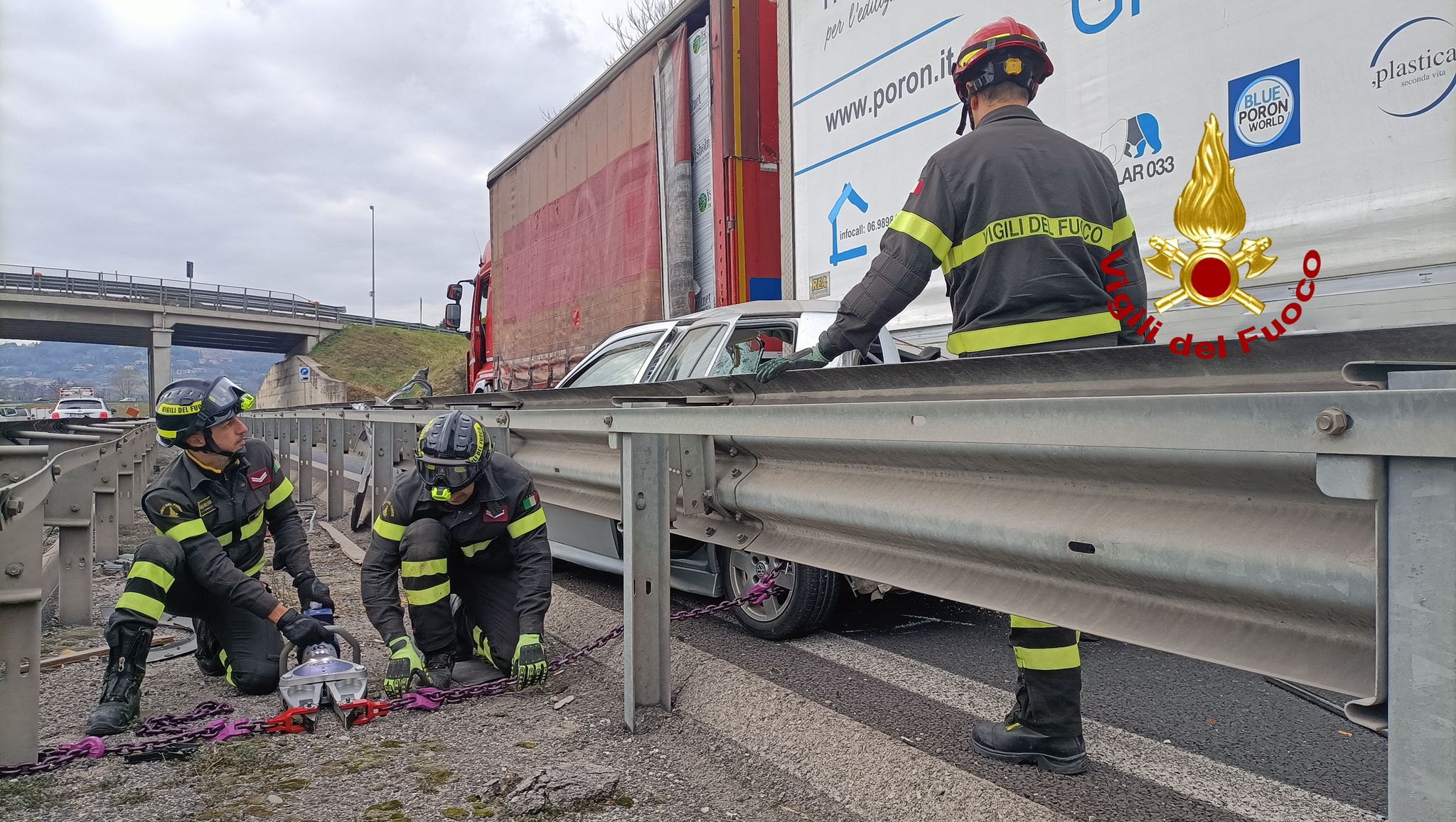 Grave Incidente, Tir Travolge Auto Ma Nessun Ferito: Chiuso Innesto Tra ...