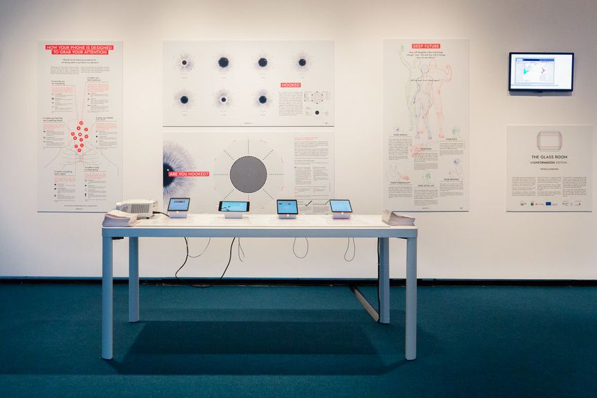 The Glass Room: Edizione disinformazione, mostra al Digipass di Assisi fino al 20 febbraio