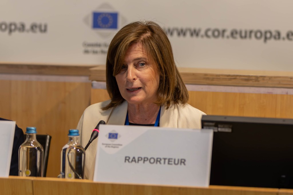 Comitato delle Regioni UE, affidato a Donatella Porzi il parere per fermare la violenza di genere