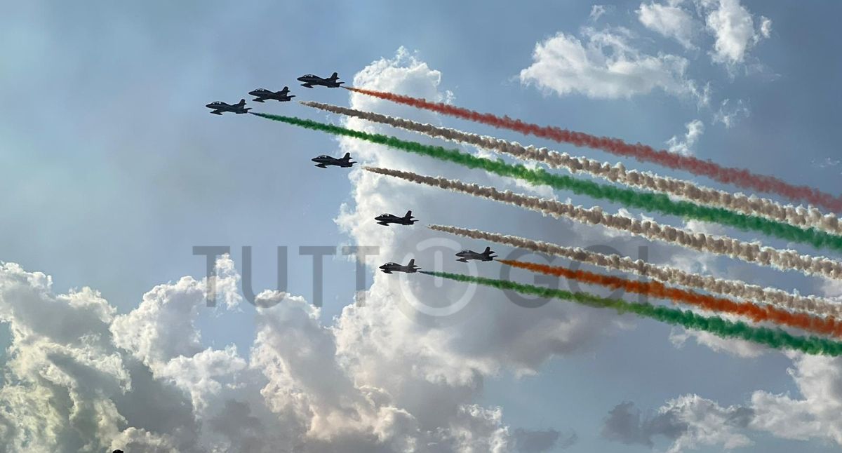 In tanti a Foligno per ammirare le Frecce tricolori - Notizie 